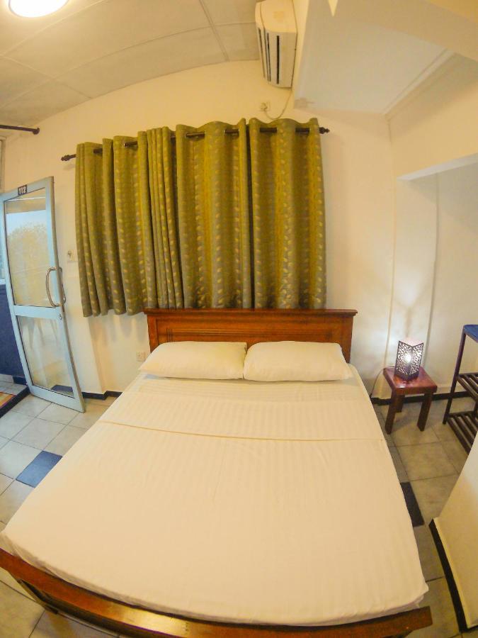 Oyo 442 Kanda Uda Kandy Exterior photo